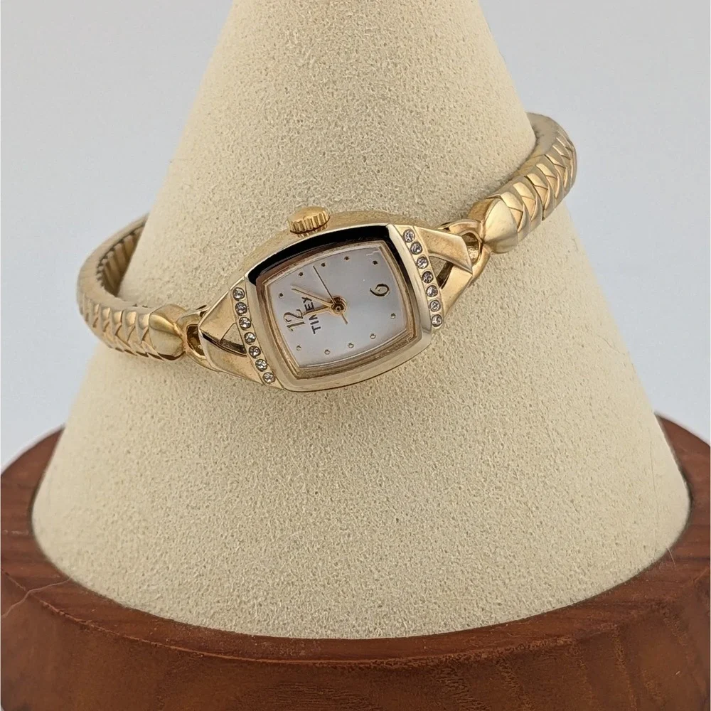 Timex Women's Gold Tone Crystal Accent Expansion Bracelet Watch 17mm 6.25